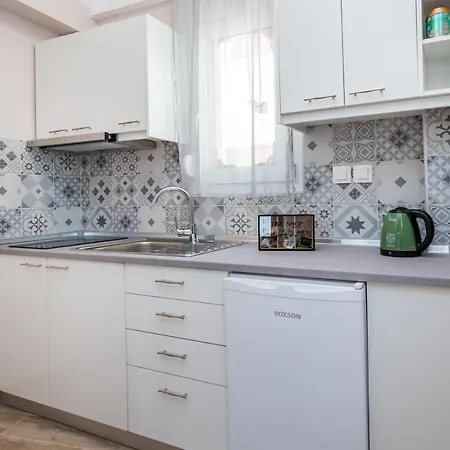 Apartament Doukas &