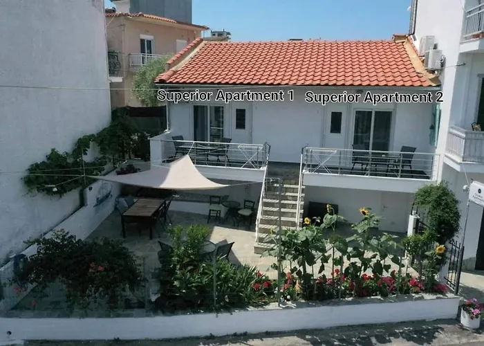 Doukas & Appartement Skála Marión