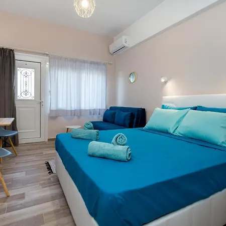 Apartament Doukas &