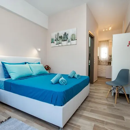 Doukas & * Skála Marión