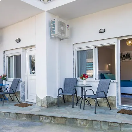 Doukas & Apartman Skála Marión