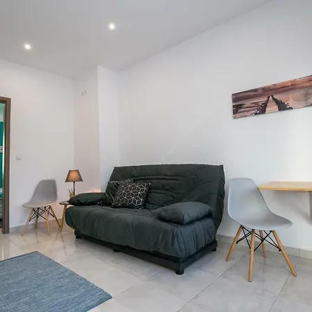 Doukas & Apartman Skála Marión