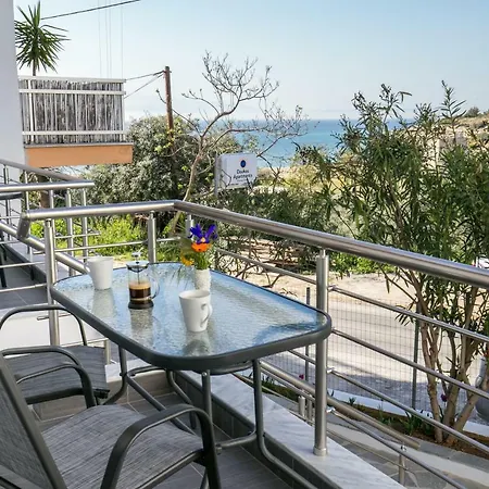 Doukas & Skála Marión