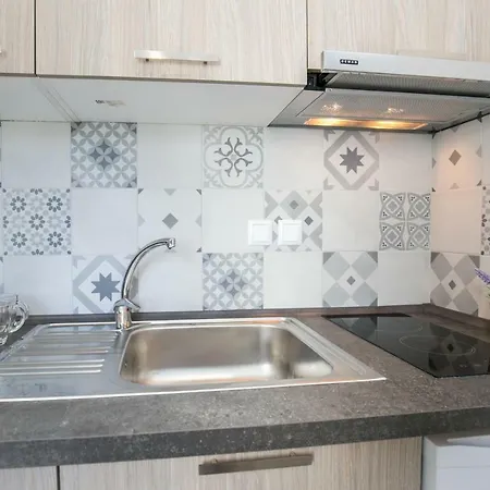 Apartament Doukas & Skála Marión