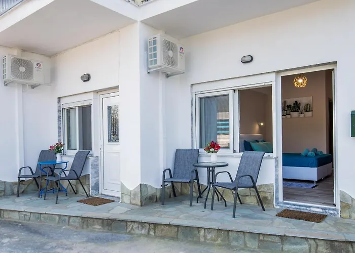 Doukas & Apartamento Skála Marión