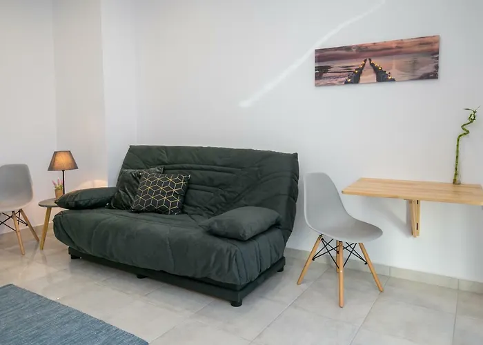 Doukas & Apartamento