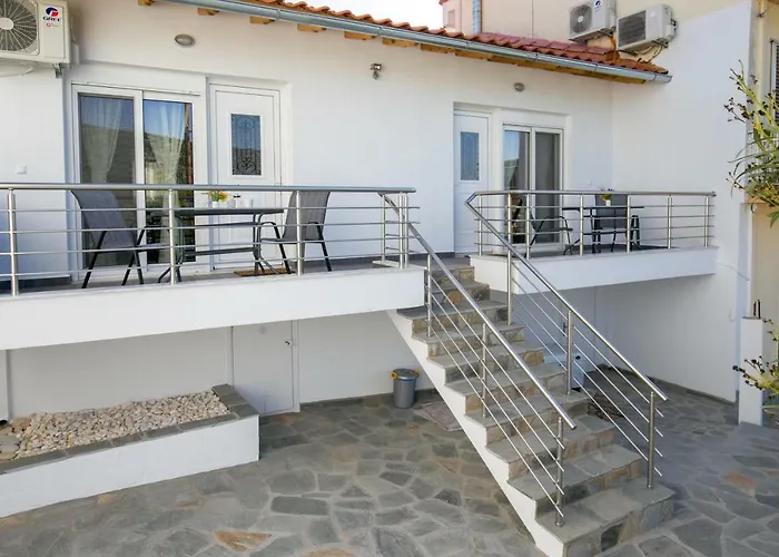 Doukas & Apartamento